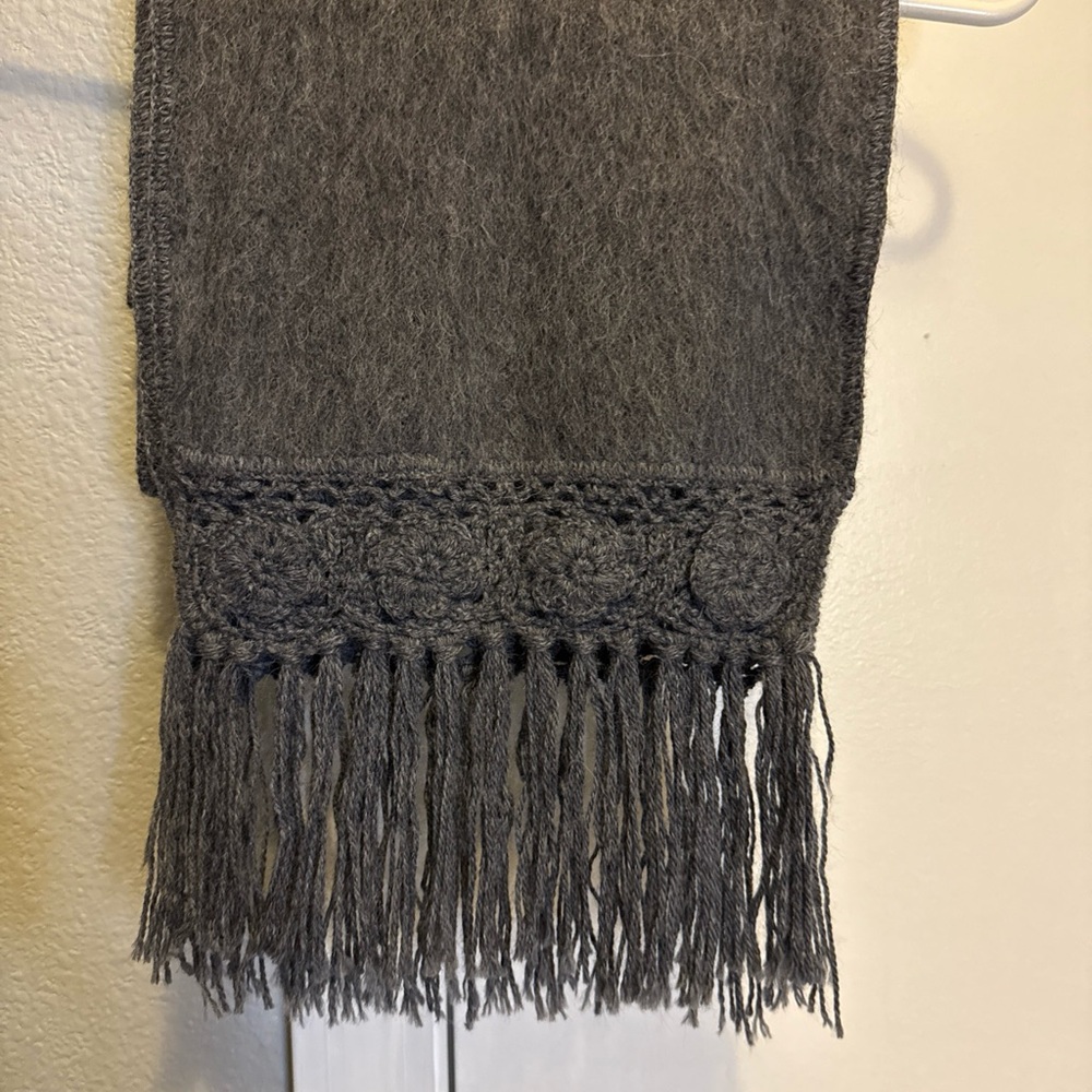 Carrasco 82”x9” Made In Peru 100% Alpaca Gray Scarf Lace Fringe Luxurious